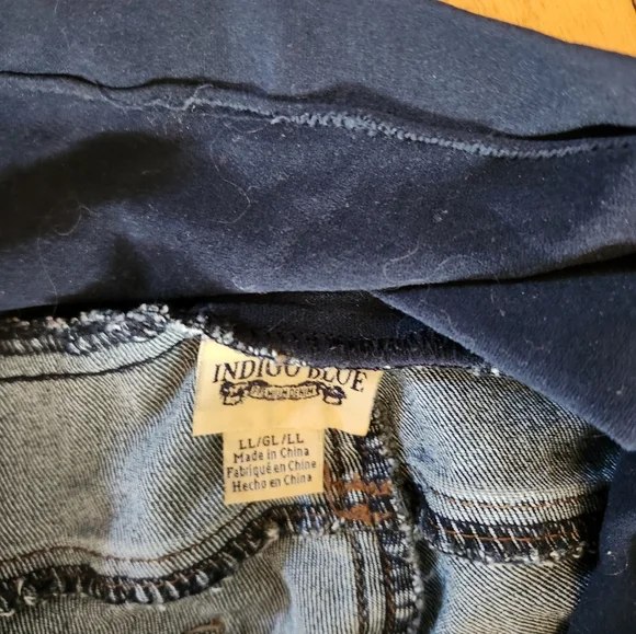 Indigo Blue Maternity Jeans - Picture 3 of 4